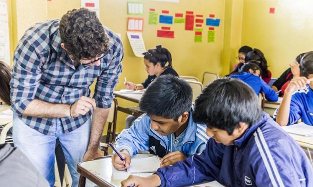 Compromiso con la educación