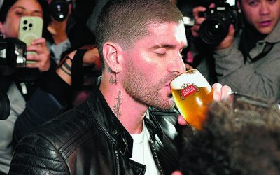 Un “brindis de campeón”