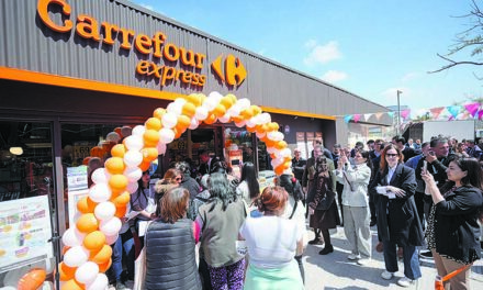 Carrefour en el Barrio 31
